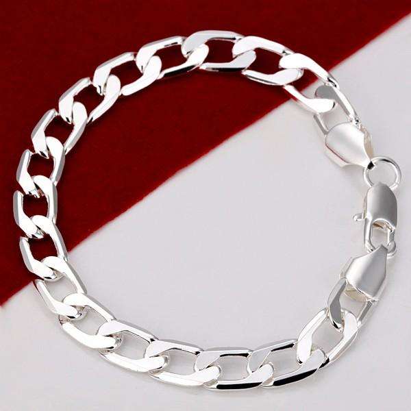 NEW STOCK... PLEASE LOOK!! B191 Hot Rolo Chain bracelet NEVER BEFORE FOR R1-00!!!!