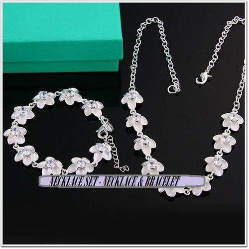 SET ! ABSOLUTELY BEAUTIFUL SILVER PLUM FLOWER - NECKLACE WITH BRACELET- SET