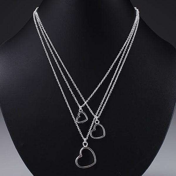 BEAUTIFUL SILVER LINK NECKLACE  925 STERLING SILVER STAMPED  **NEVER BEFORE FOR R1-00!!
