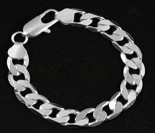 NEW!  SILVER BRACELET STAMPED 925. BEAUTIFUL!     NEVER BEFORE FOR R1-00!!!!
