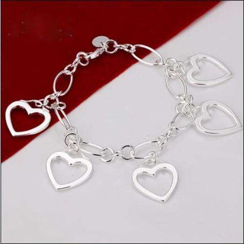 NEW! CHARM  SILVER BRACELET STAMPED 925. BEAUTIFUL!     NEVER BEFORE FOR R1-00!!!!