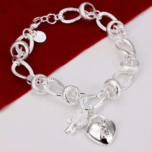 NEW STOCK... PLEASE LOOK!! IMPRESSIVE SILVER LINK BRACELET STAMPED 925--  NEVER BEFORE FOR R1-00!!!!