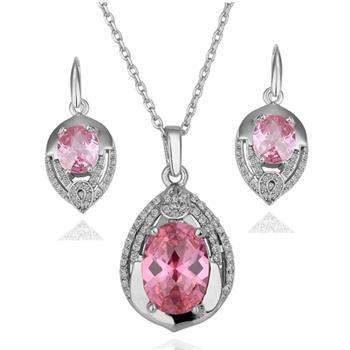 THIS IS THE MOST BEAUTIFUL NECKLACE (AUCTION IS FOR NECKLACE ONLY) (ADD EARRINGS for free shipping)