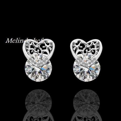 THIS IS A ABSOLUTELY BEAUTIFUL ITEM! IMPRESSIVE EARRINGS, SWAROVSKI ELEMENTS - MUST BID!!!