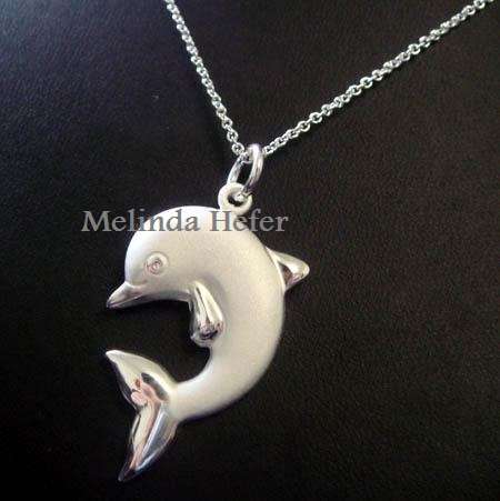 Sterling SILVER 925 DOLFHIN PENDANT NECKLACE - ABSOLUTELY BEAUTIFUL - PERFECT GIFT!!!!