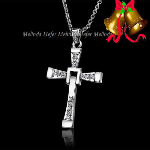 WOW!!! IMPRESSIVE CROSS NECKLACE!! MUST BID! FIRST TIME ON R1 AUCTION!!!!