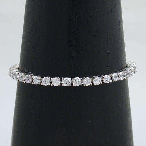 FIRST TIME ON R1 AUCTION! SOLID SILVER! ABSOLUTELY MUST BID! SOLID 925 BRACELET! ADD EARRINGS!