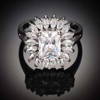 BEST OFFER!!!! - IMPRESSIVE AAA ZIRCON CRYSTAL RING - FIRST TIME ON R1.00 AUCTION!ADD OPTIONALS!
