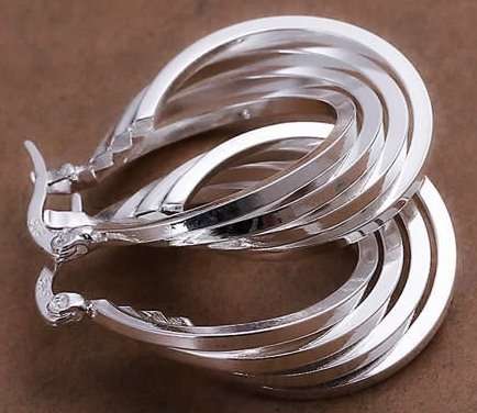 NEW! BEST OFFER! - IMPRESSIVE SILVER EARRINGS - FIRST TIME ON R1.00 AUCTION!