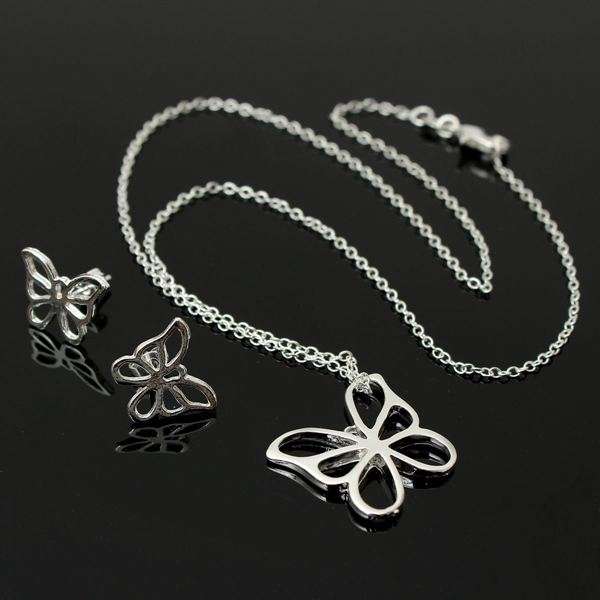 Hot Item! Beautiful Silver Butterfly Necklace and earrings set! First time ever on R1.00 auction!