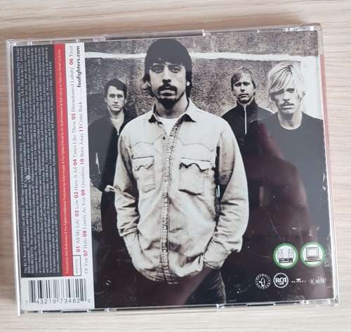 Foo Fighters - One by One