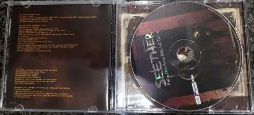 Seether - Holding Onto Strings Better Left to Fray
