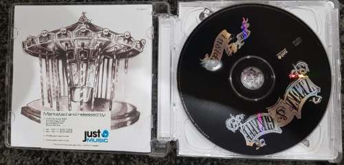 Zebra and Giraffe - The Inside (CD + DVD)