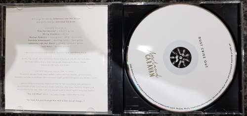 Lowland Caravan - Dust Cries Out