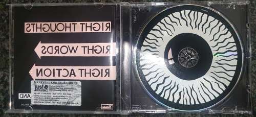 Franz Ferdinand - Right Thoughts, Right Words, Right Action