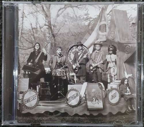 The Raconteurs - Consolers of the Lonely