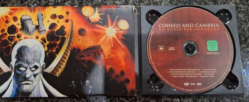 Coheed and Cambria - No World for Tomorrow (CD + DVD)