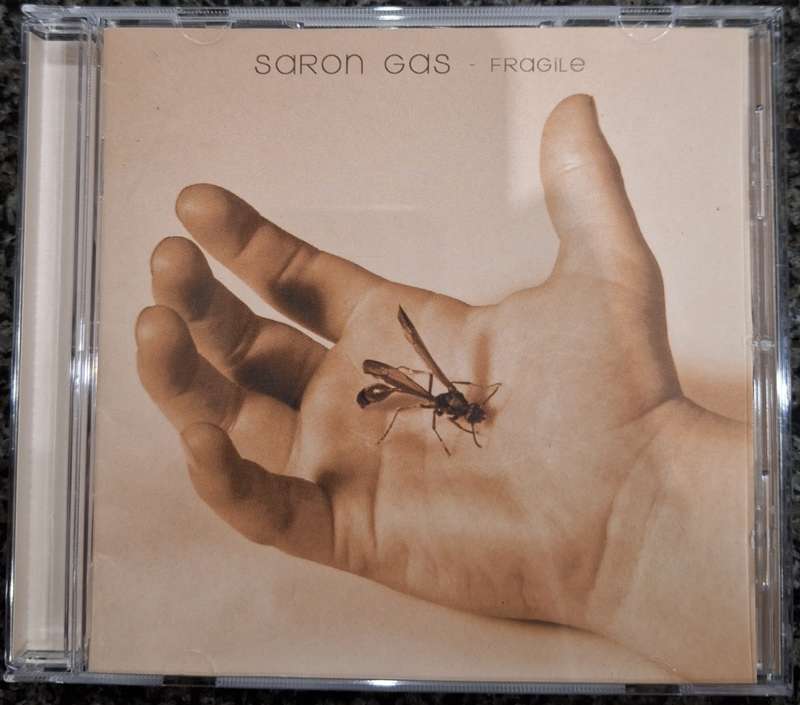 Saron Gas - Fragile