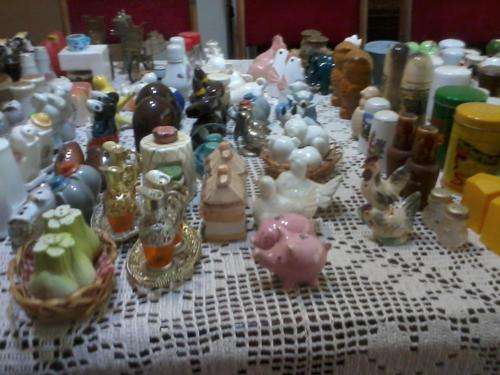 140 Sets of Salt and pepper shakers all for R 6000