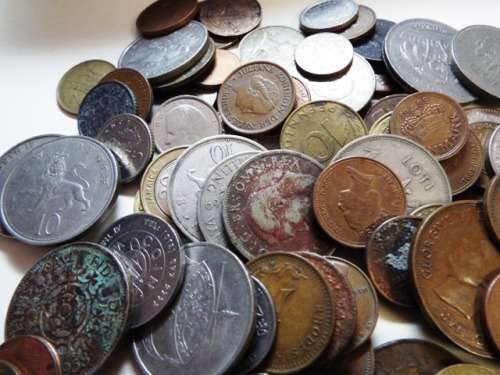 VERY NICE COLLECTABLE MIXED LOT OF WORLD COINS