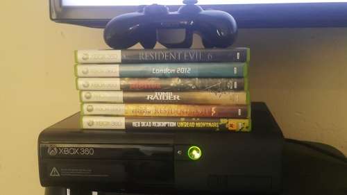 Xbox 360 with all cables, control and games