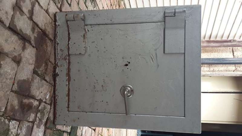 CAT 1 FIRE SAFE - WITH EXTRA INNER CODE SAFE