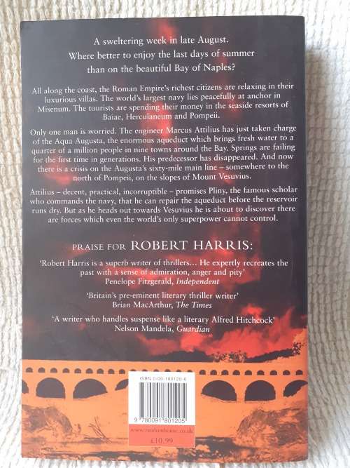 (signed) Pompeii ~ Robert Harris