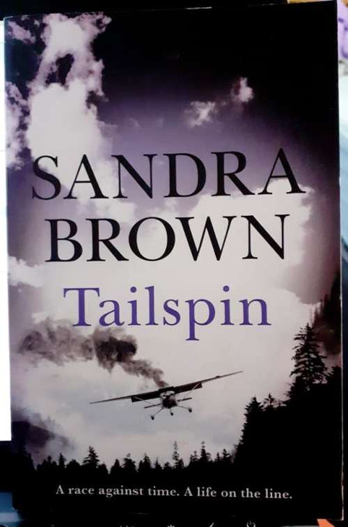 Tailspin ~ Sandra Brown