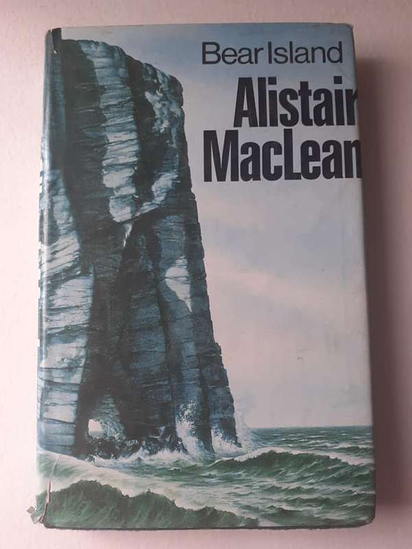Bear Island ~ Alistair MacLean