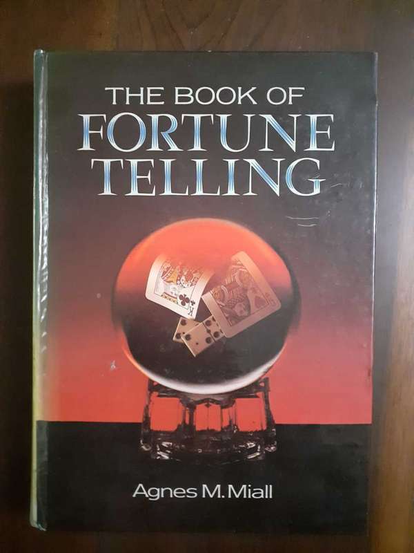 The Book of Fortune Telling ~ Agnes M Miall