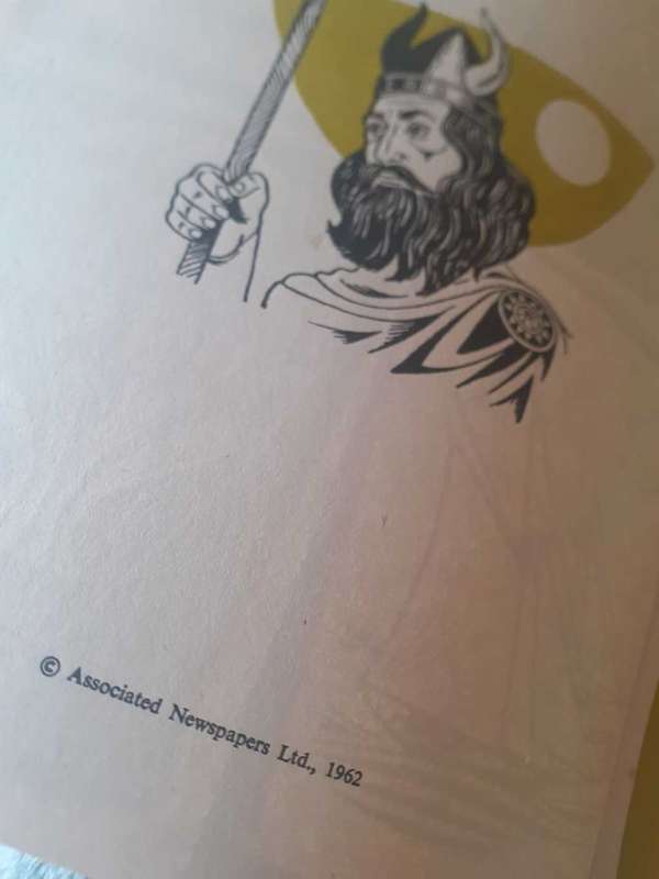 The New Daily Mail Boys Annual ~ edited by John Bellamy