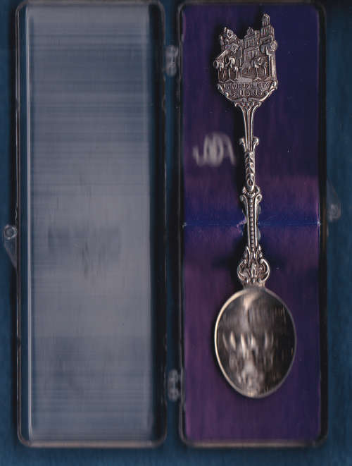 COLLECTABLE SPOON (BOXED)