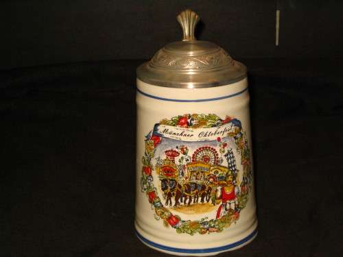 OKTOBERFEST  LIDDED BEER STEIN / TANKARD