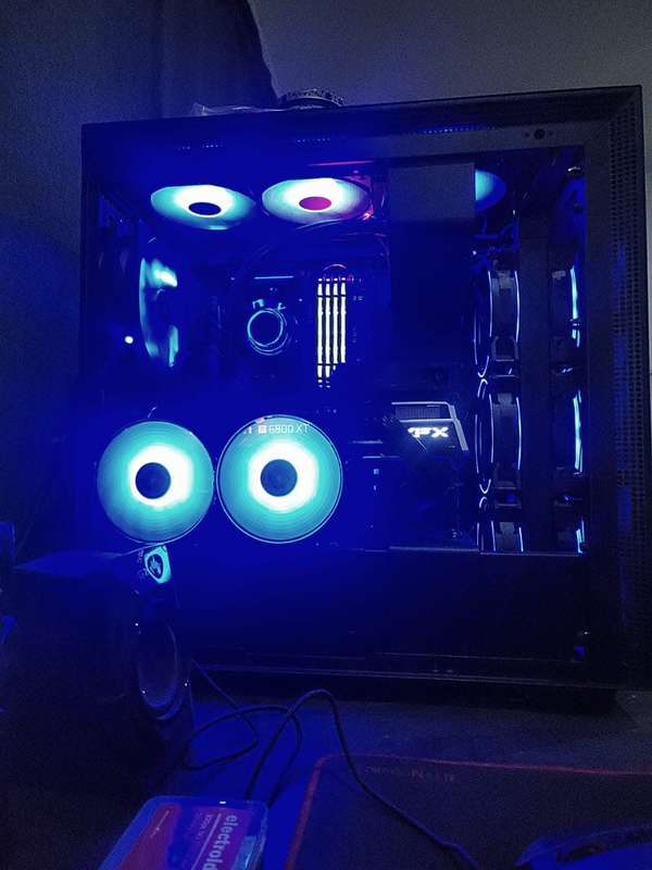 AMD Ryzen 9 Gaming PC
