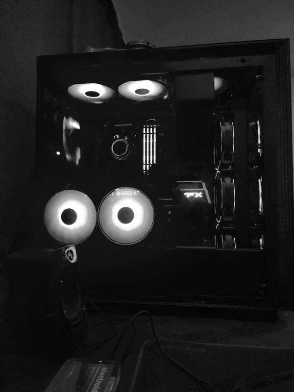 AMD Ryzen 9 Gaming PC
