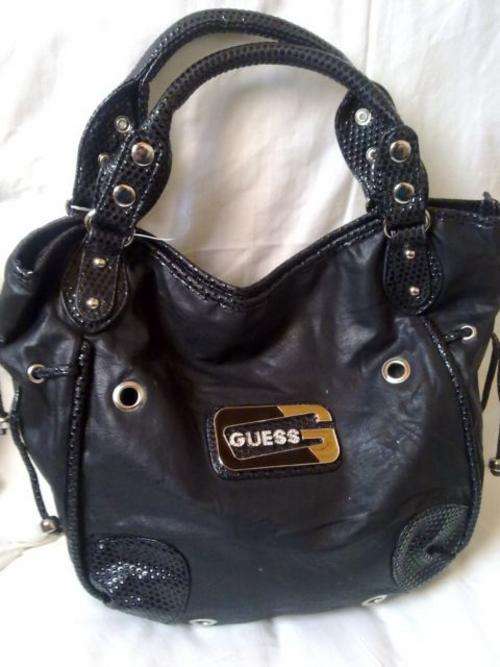 Beautiful black Guess handbag