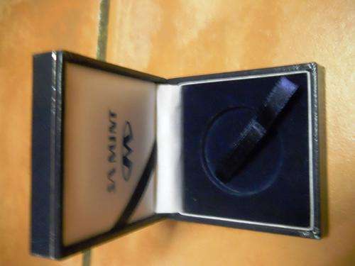 1X S.A MUNT COIN HOLDER..
