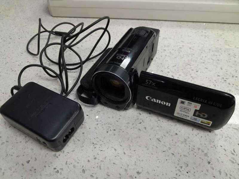 Canon Legria HF R706