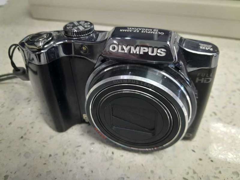 Olympus SZ30MR - 16 Megapixel - 24x Optical Zoom