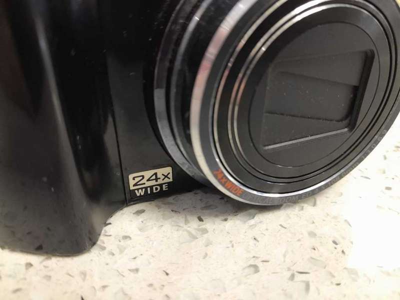 Olympus SZ30MR - 16 Megapixel - 24x Optical Zoom
