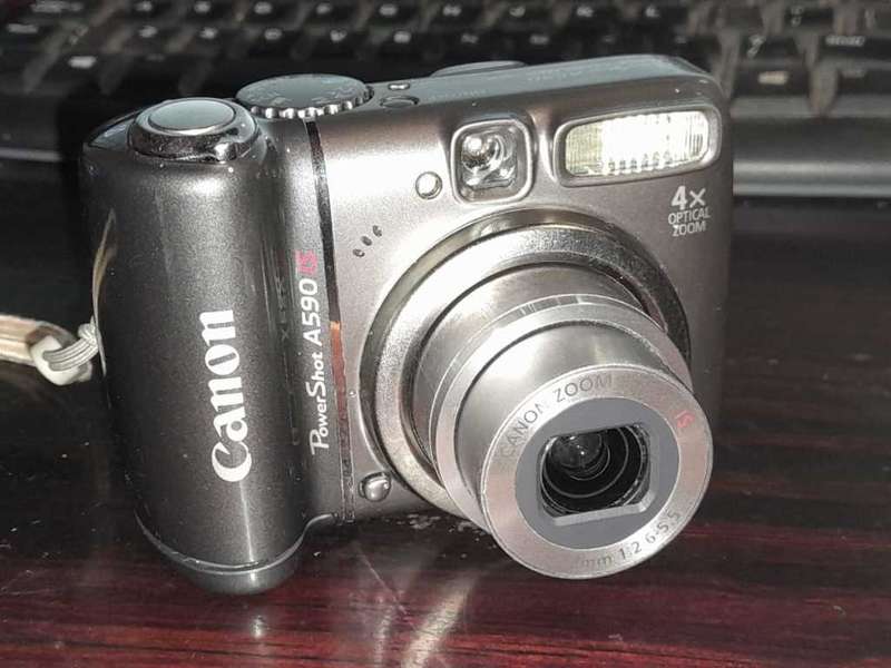 Canon Powershot A590 Digital Camera