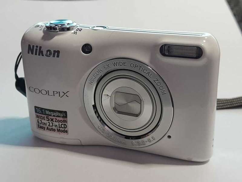 Nikon Coolpix L27 - 16 Megapixels - 5x Wide Zoom
