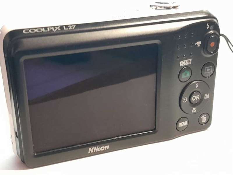 Nikon Coolpix L27 - 16 Megapixels - 5x Wide Zoom