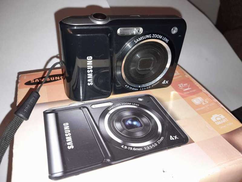Samsung ES25 - 12.2 Megapixels - 4x Optical Zoom