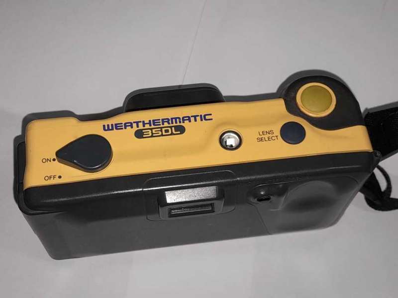 Minolta Weathermatic 35DL