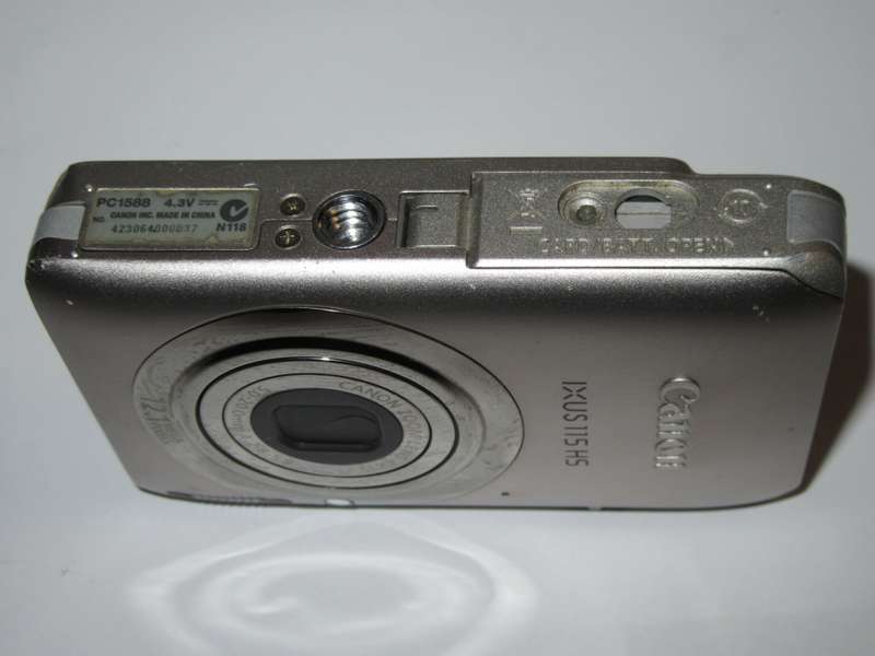 Canon IXUS 115HS - 12 Megapixels - 4x Optical Zoom