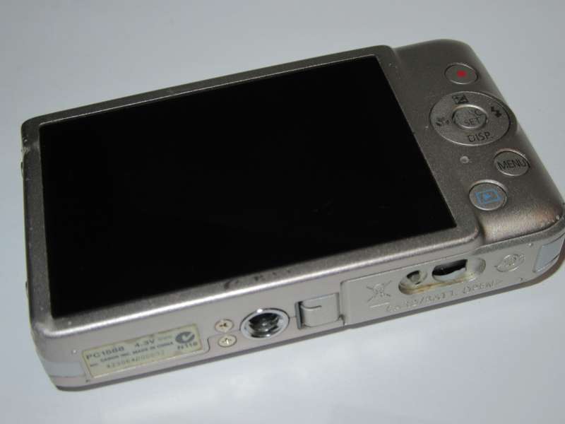 Canon IXUS 115HS - 12 Megapixels - 4x Optical Zoom