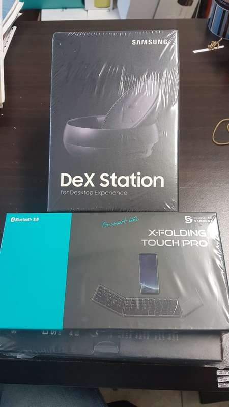 Samsung Dex Station with X-Folding Touch Pro Bluetooth 3 Keyboard, Brand New Sealed