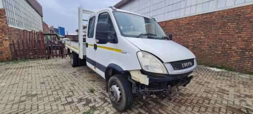 IVECO 70C15D Crew Cab F/CC/C 2012