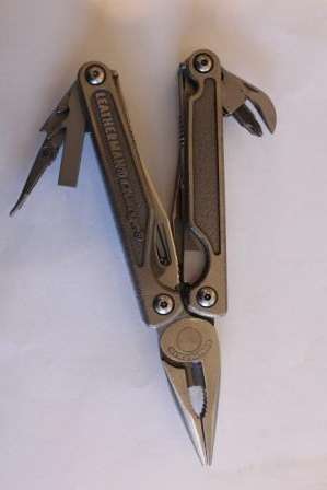 LEATHERMAN CHARGE